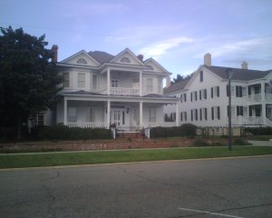 beaufort waterfront.jpg