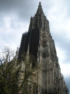 Ulmcathedralspire.JPG