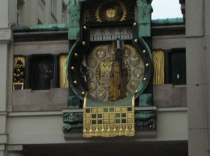 Vienna, ankor clock.JPG