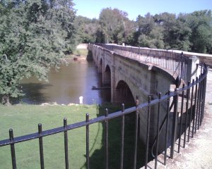 aquaduct.jpg aquaduct.jpg